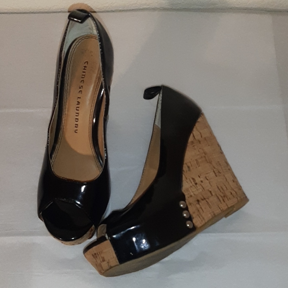 patent cork wedges size 7